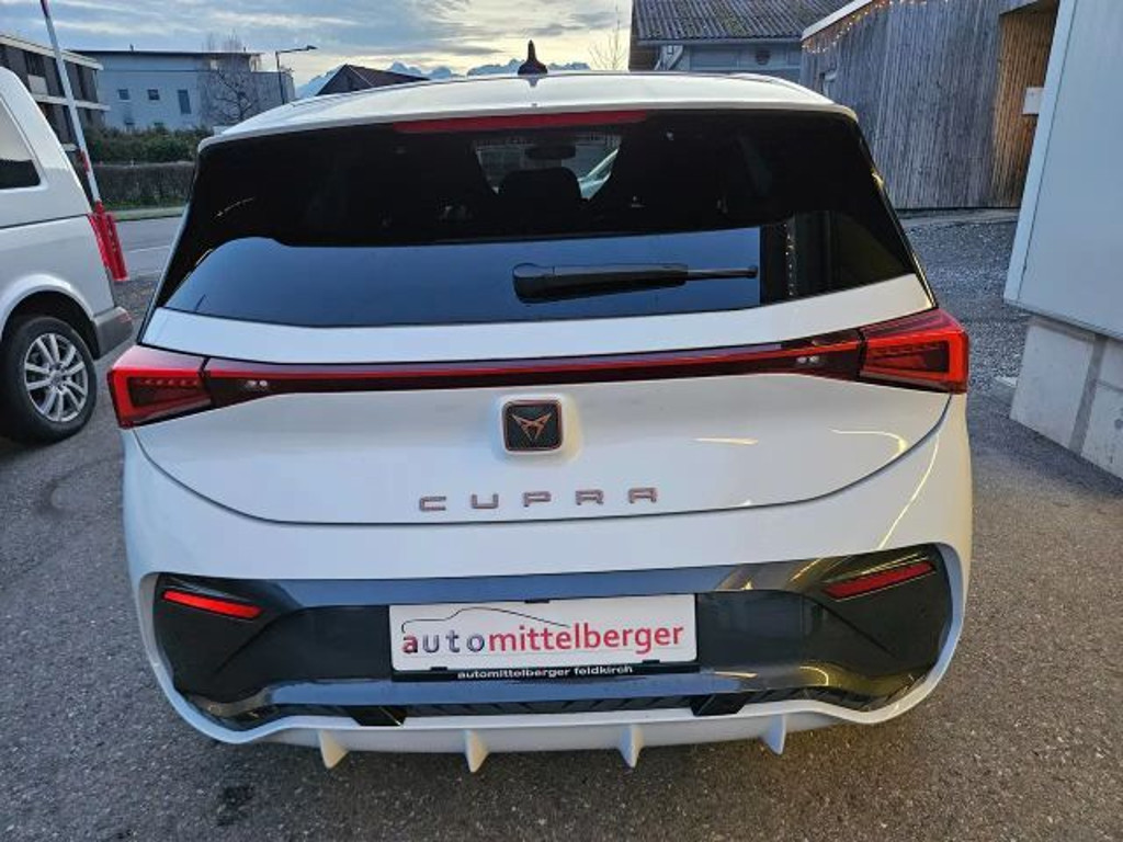 Cupra Born