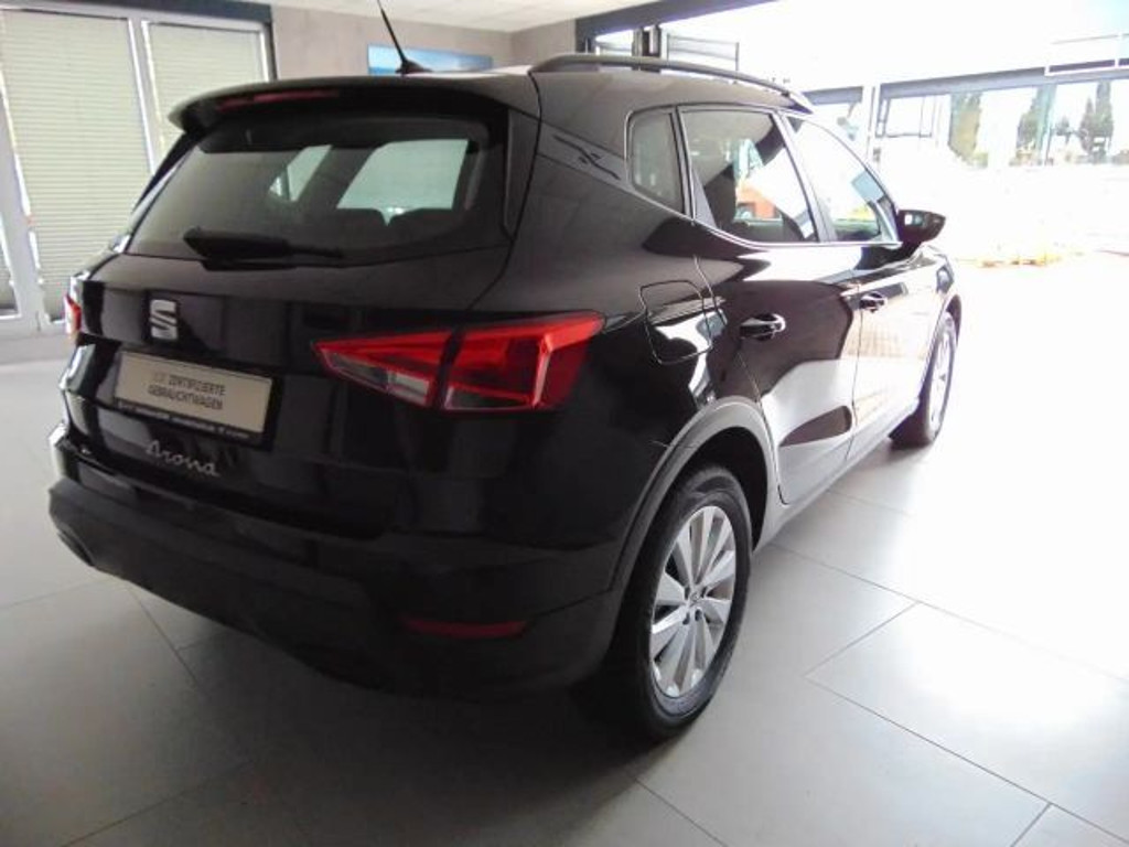 Seat Arona