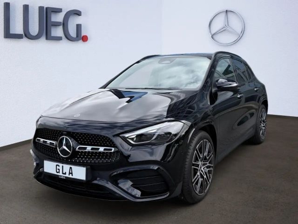 Mercedes-Benz GLA-Klasse GLA 180 AMG Line