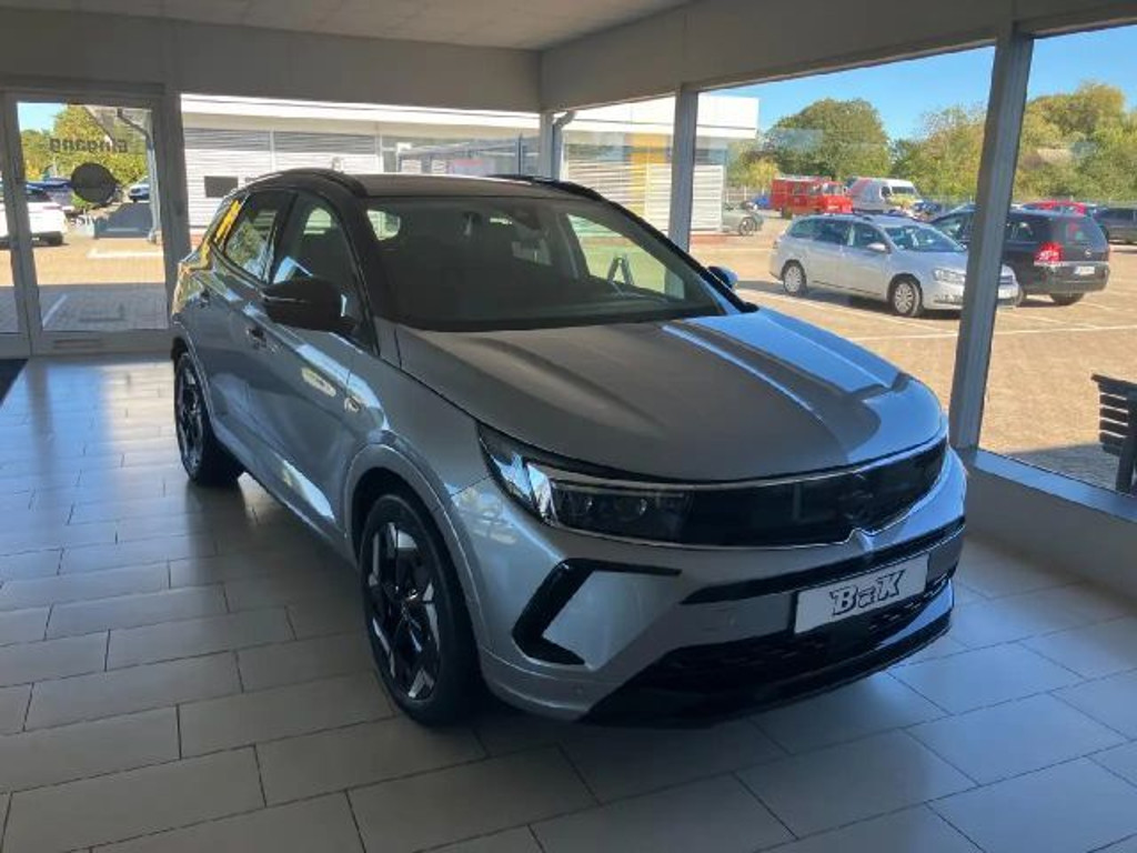 Opel Grandland X Innovation Hybrid 4 Hybrid GSe