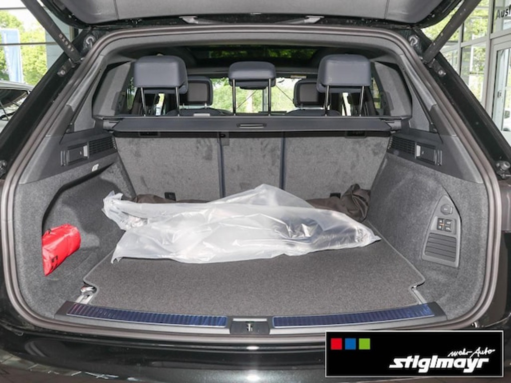 Volkswagen Touareg 4Motion R-Line