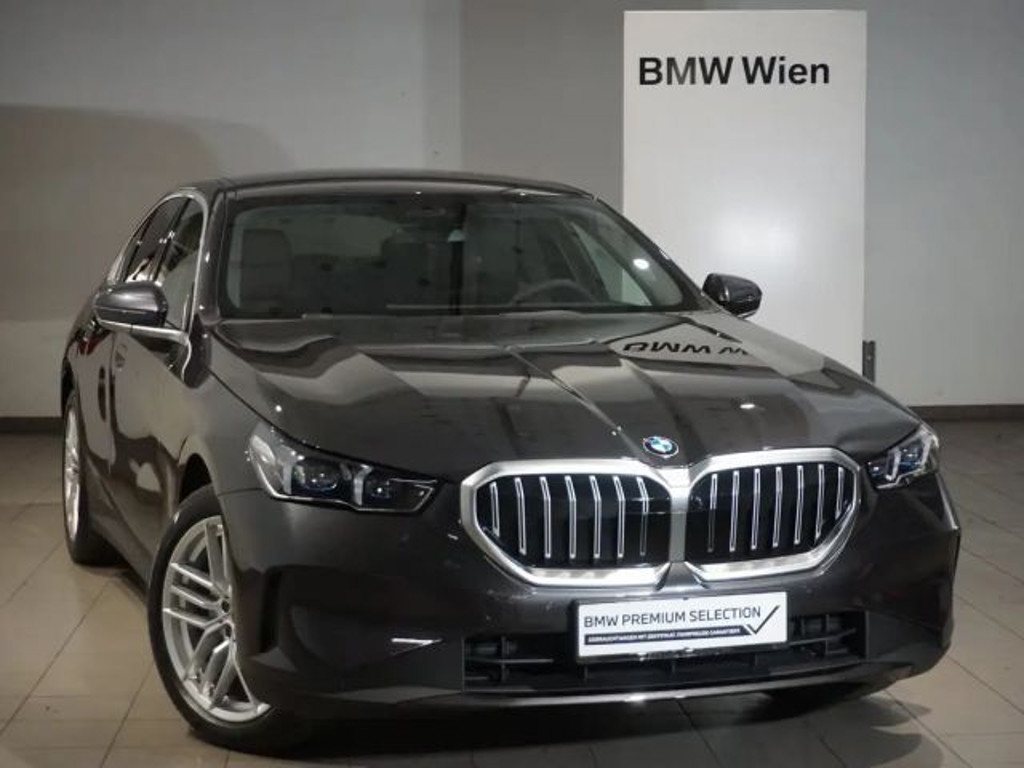 BMW 5 Serie 520 xDrive Sedan 520d