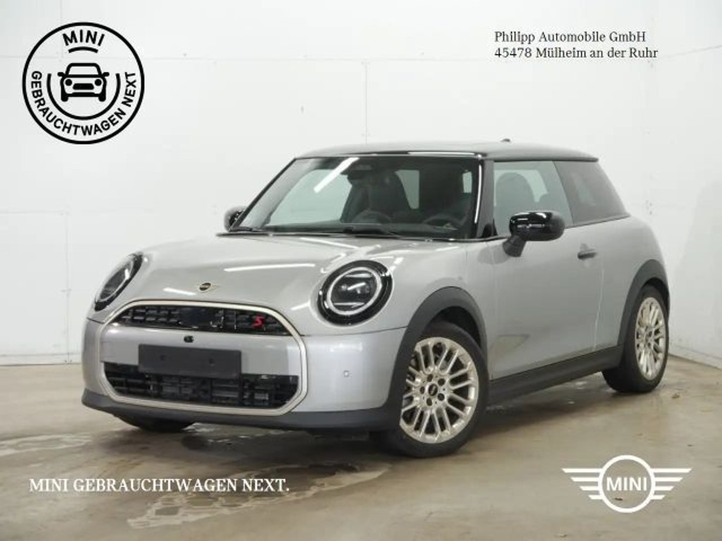 Mini Cooper S Pakel XL h/k JCW-Sitz PANO DA+ PA+ HuD