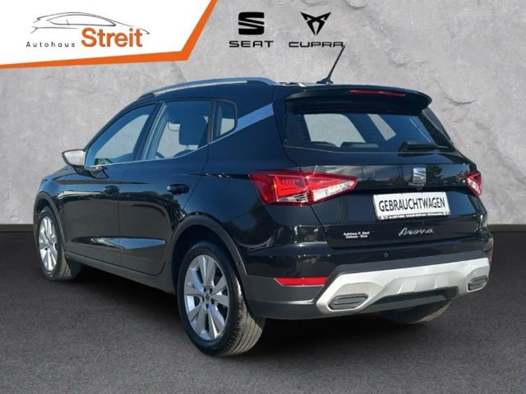 Seat Arona