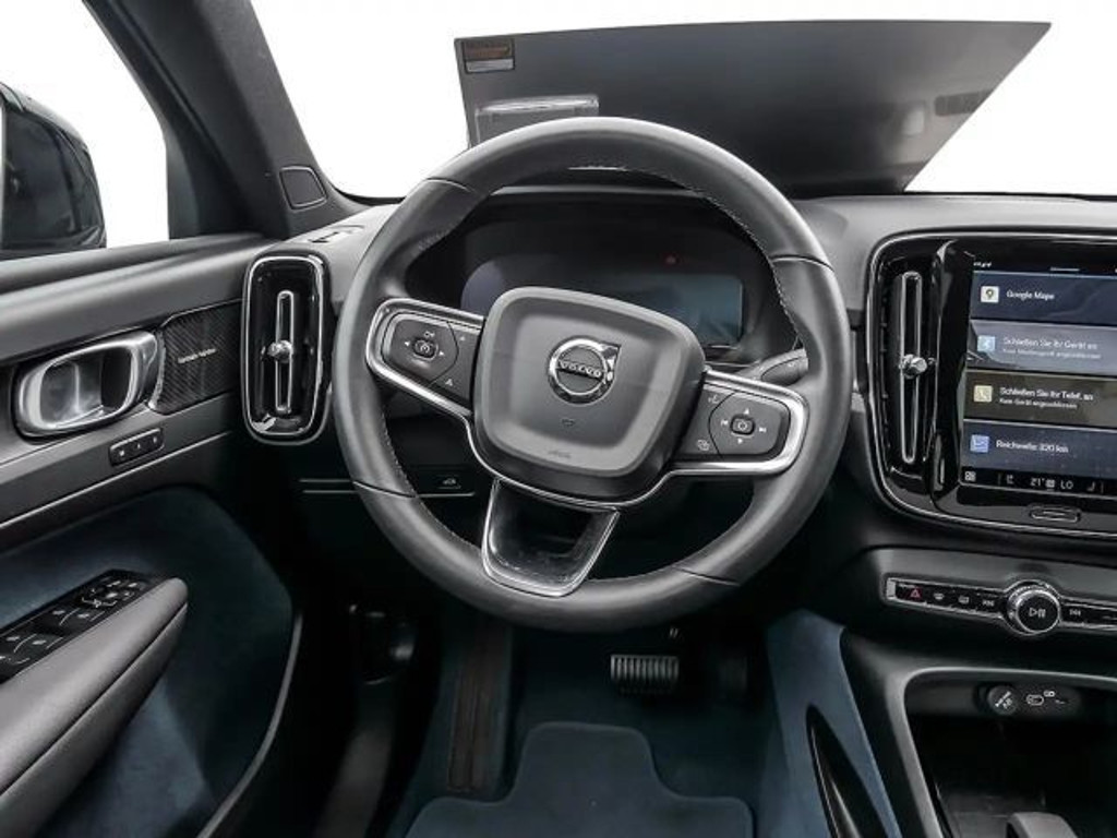 Volvo C40