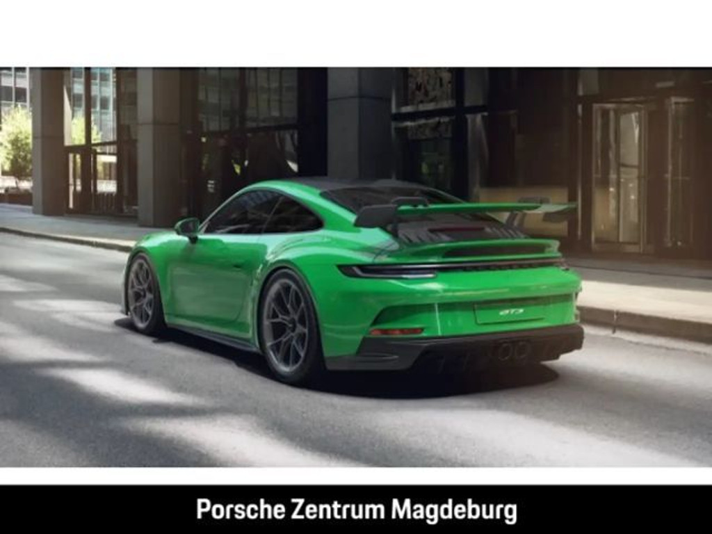 Porsche 992