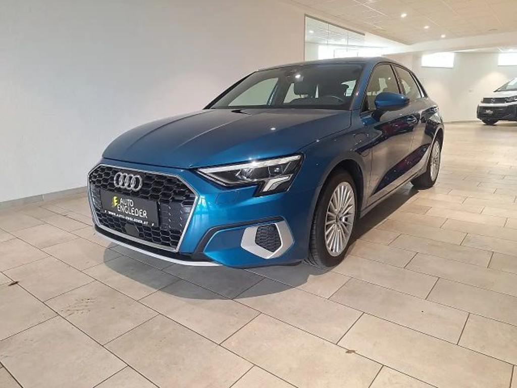 Audi A3 Sedan S-Tronic Hybride 40 TFSI