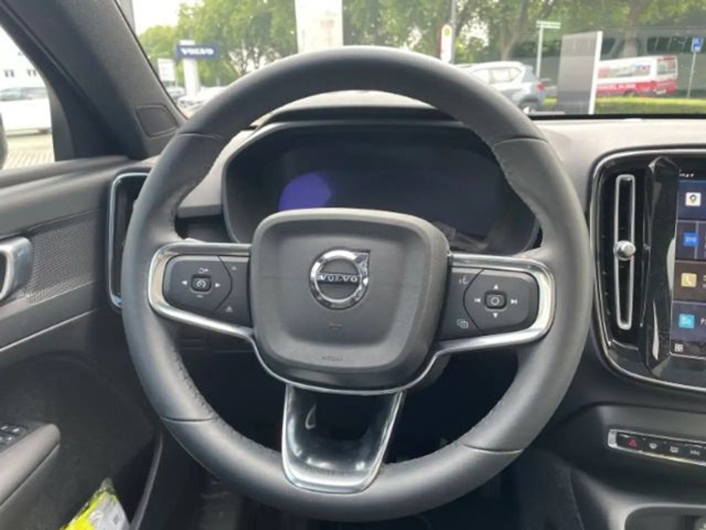 Volvo C40