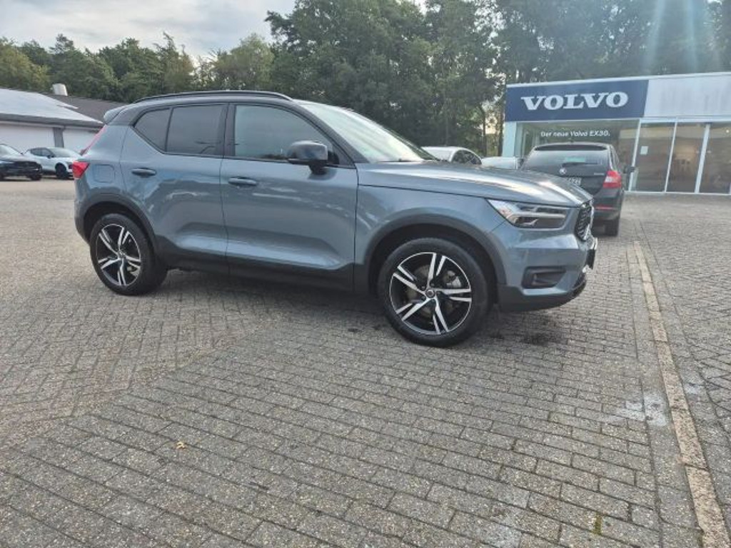 Volvo XC40 R-Design T5