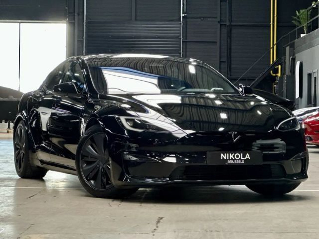 Tesla Model S Long Range