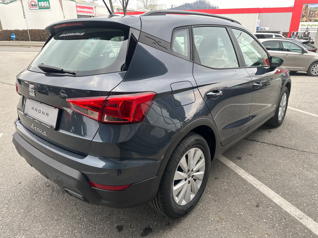 Seat Arona
