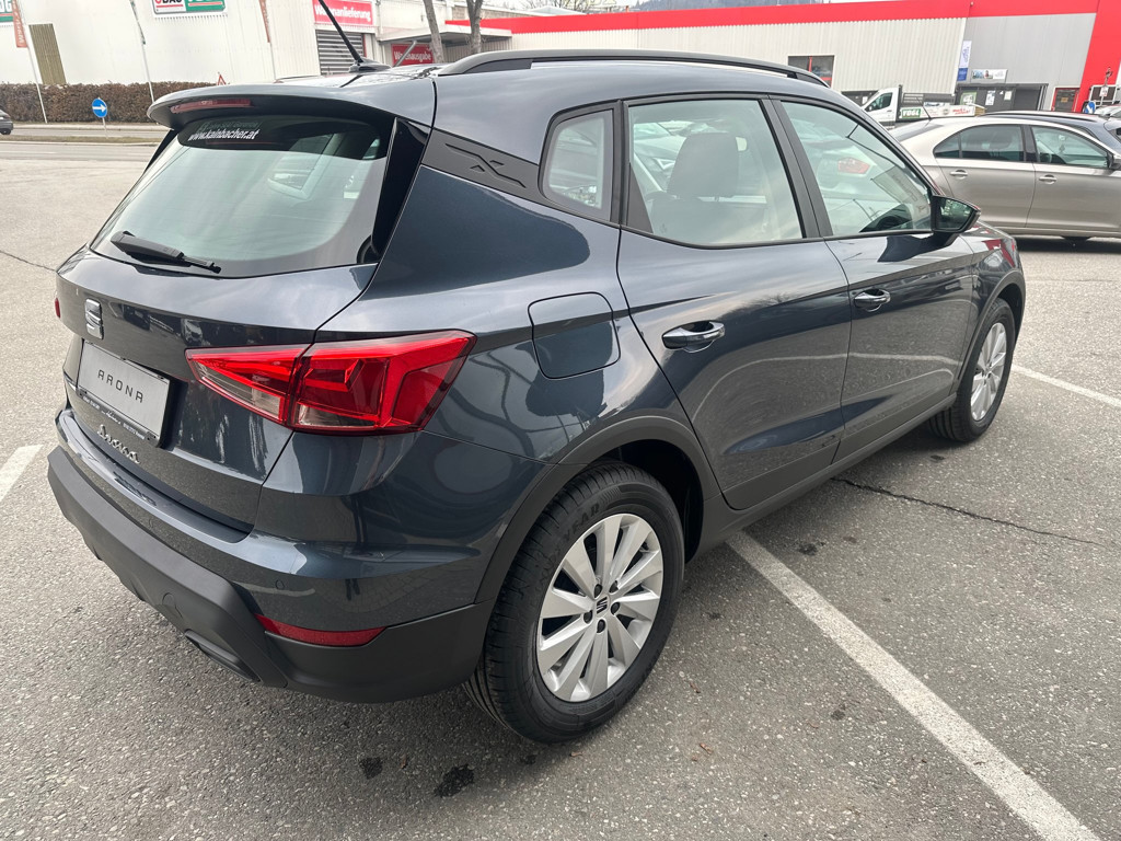 Seat Arona