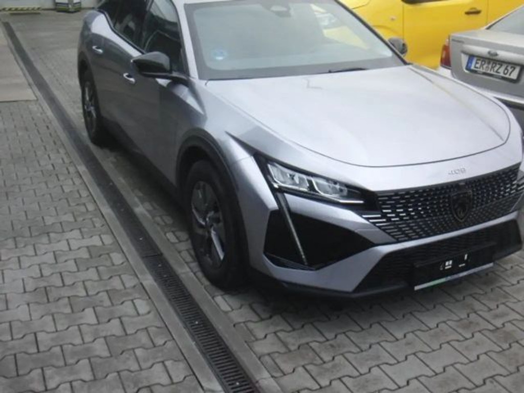 Peugeot 408 Allure Pack