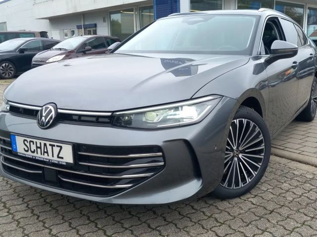 Volkswagen Passat Variant 1.5 eTSI Elegance Elegance