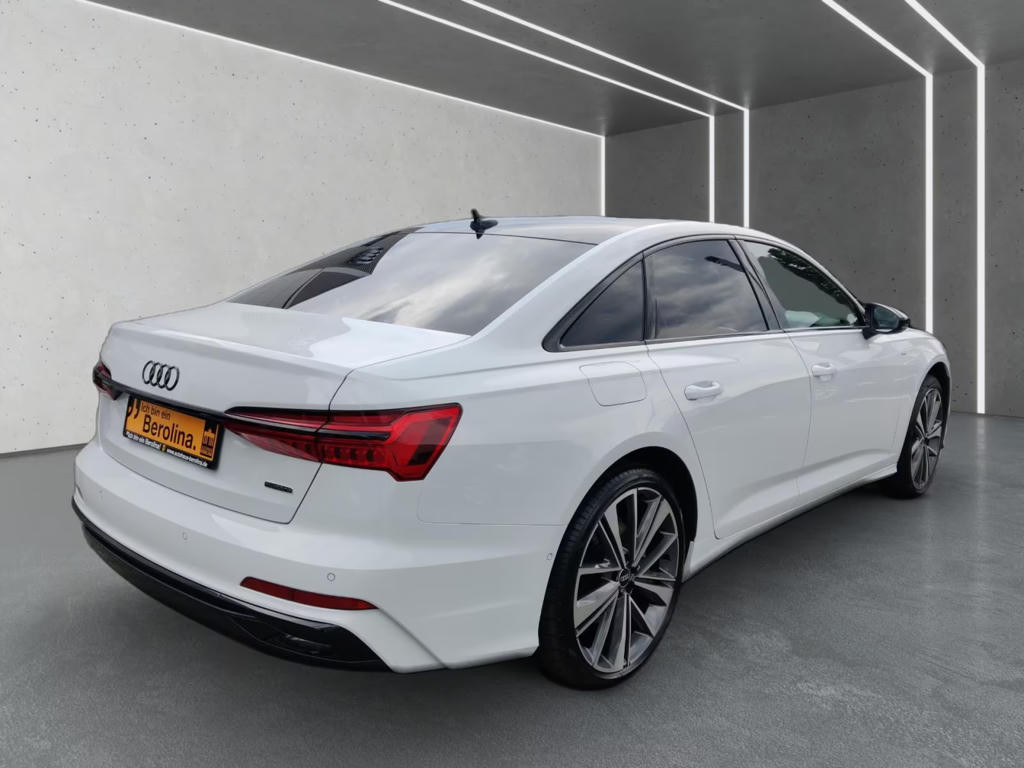 Audi A6 Sedan Quattro S-Line 50 TDI