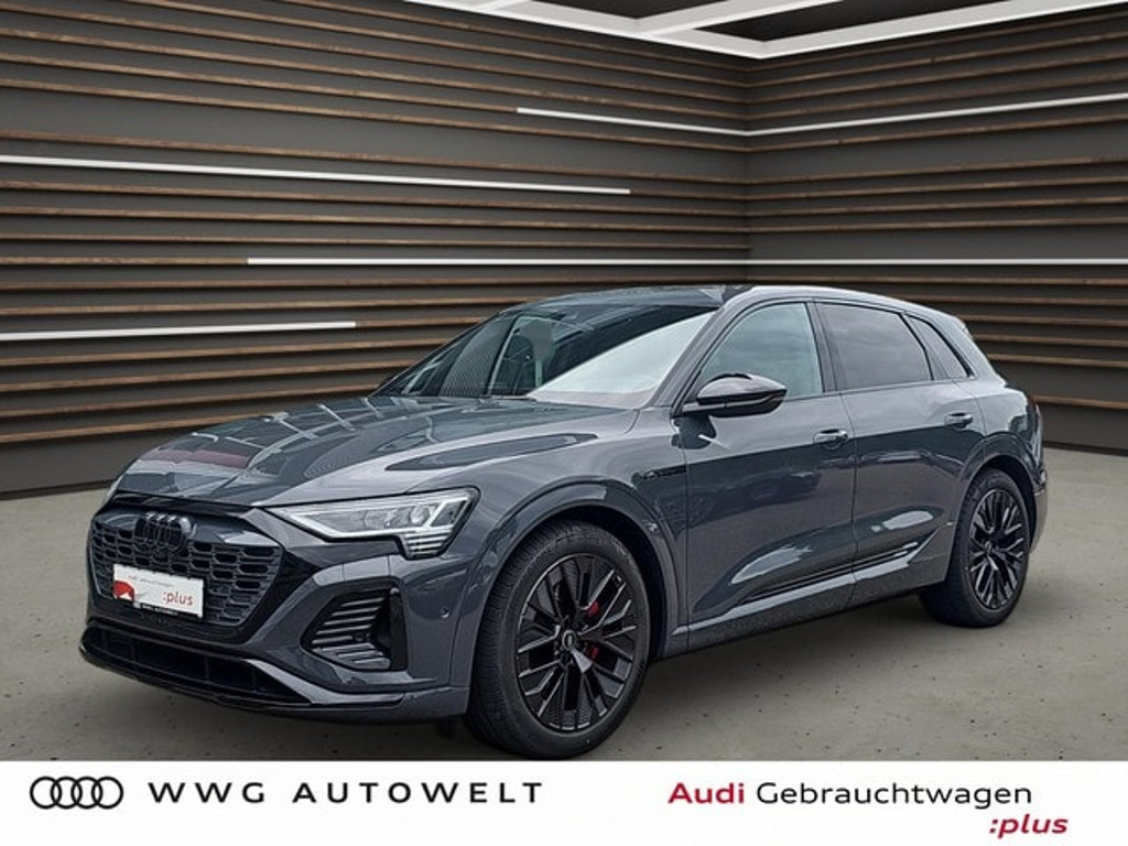 Audi Q8 e-tron Quattro S-Line 50