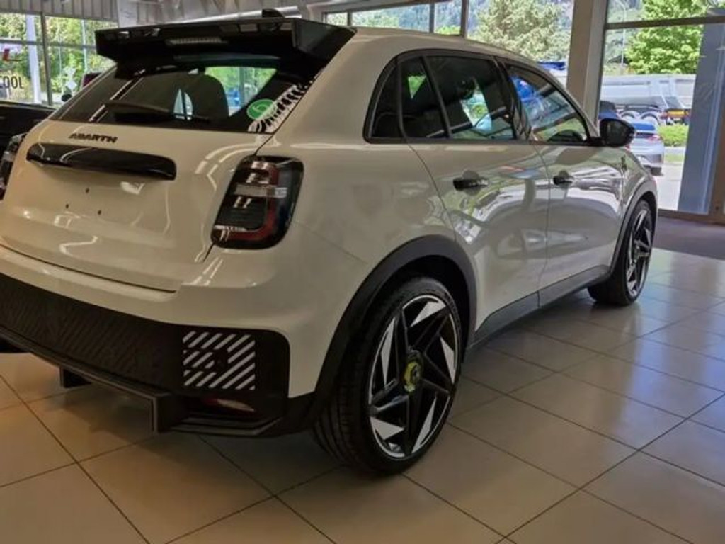 Abarth 600e