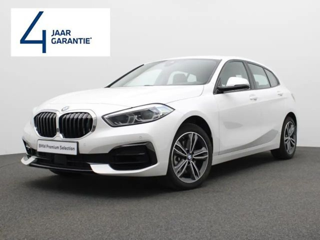 BMW 1 Serie 116 Sport Line Sedan