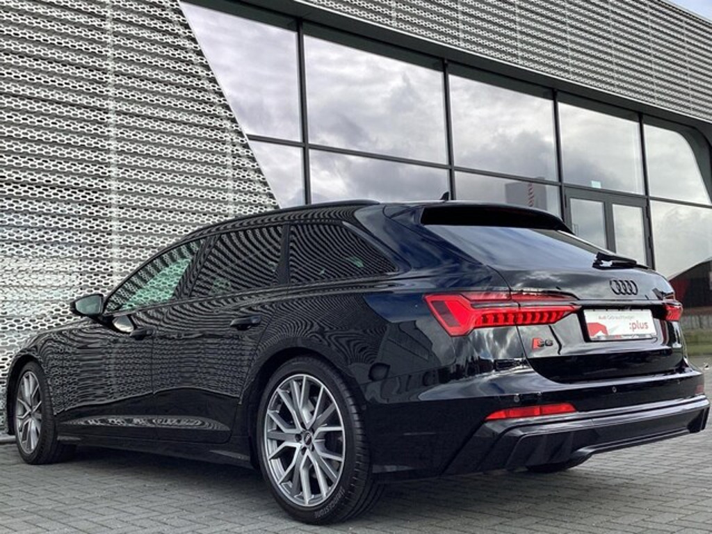 Audi S6