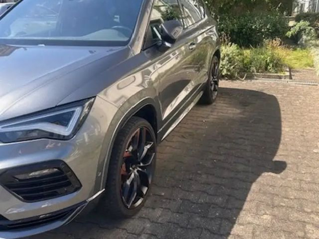 Cupra Ateca