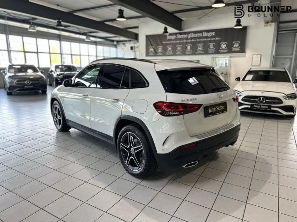 Mercedes-Benz GLA-Klasse