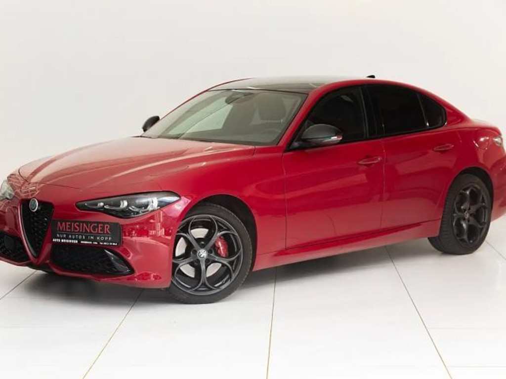 Alfa Romeo Giulia Q4 AT8