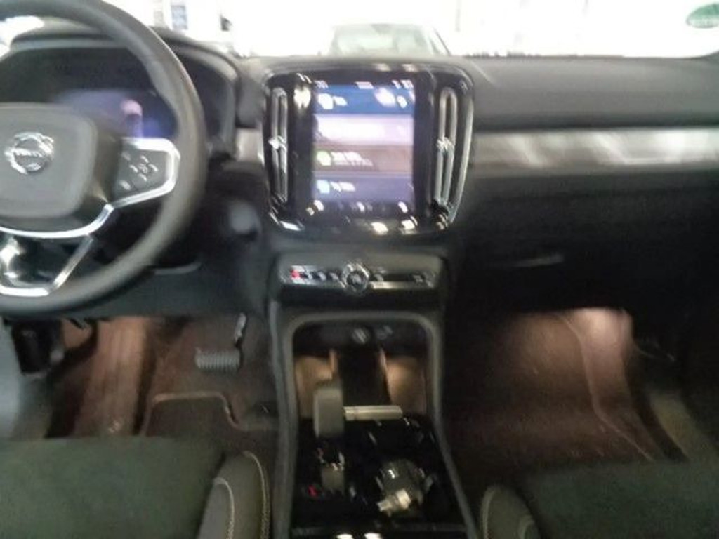 Volvo C40