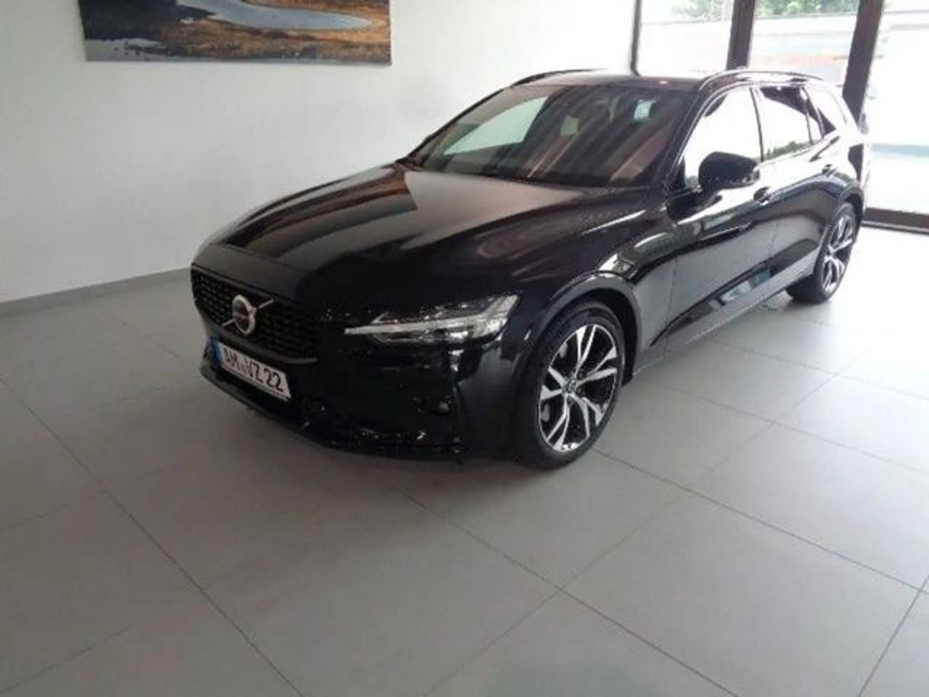 Volvo V60 Plus Dark
