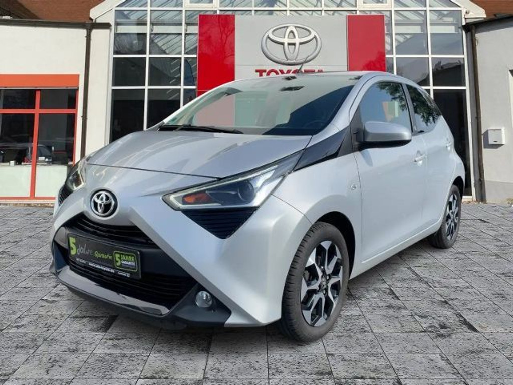 Toyota Aygo Team D Hatchback 1.0 VVT-i X-play Play