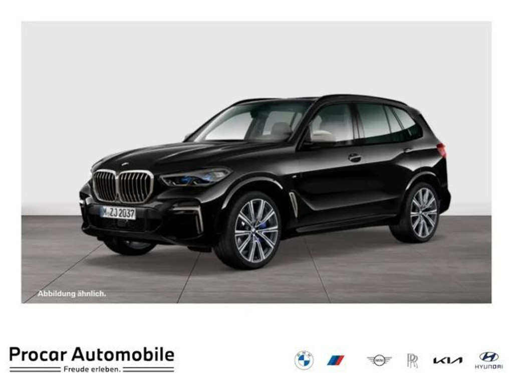 BMW X5 M50i