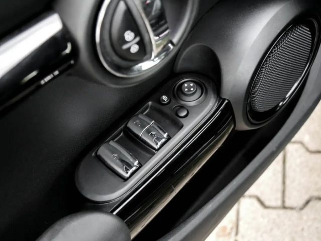 Mini John Cooper Works Cabrio