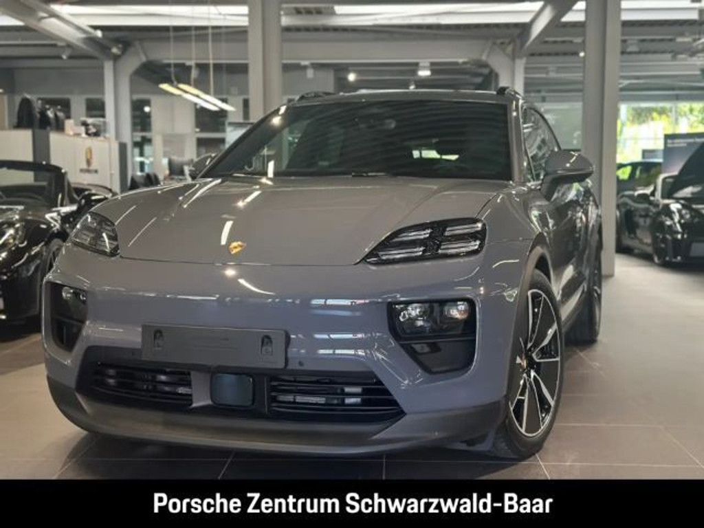Porsche Macan 4