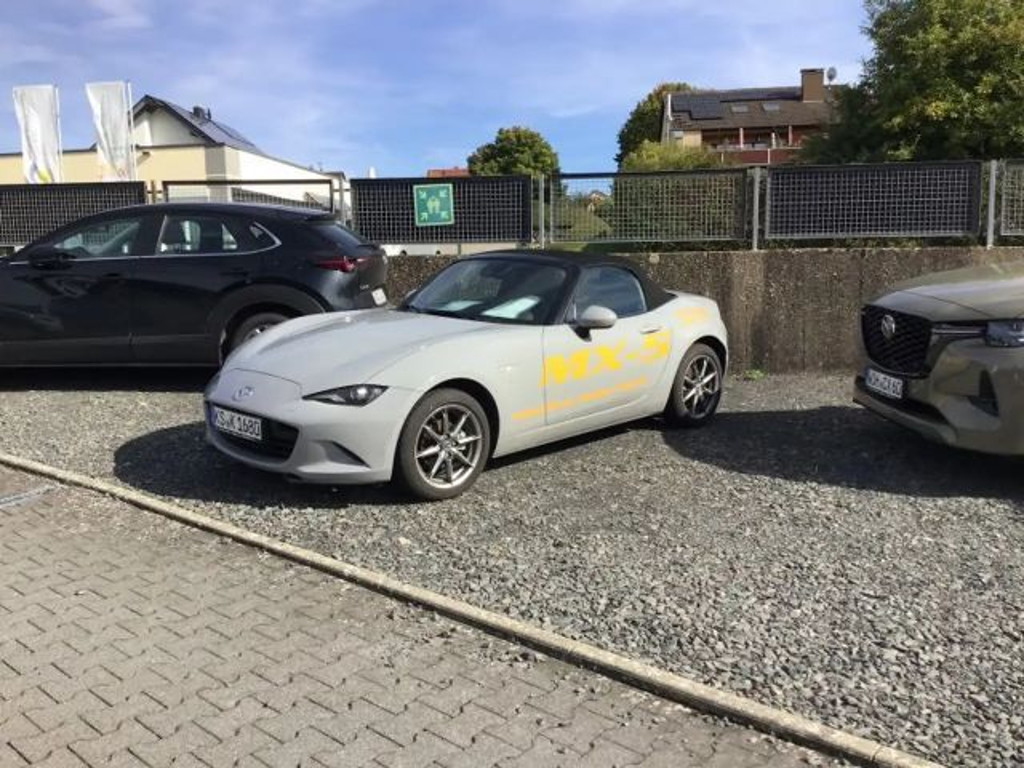 Mazda MX-5 SkyActiv Exclusive-line
