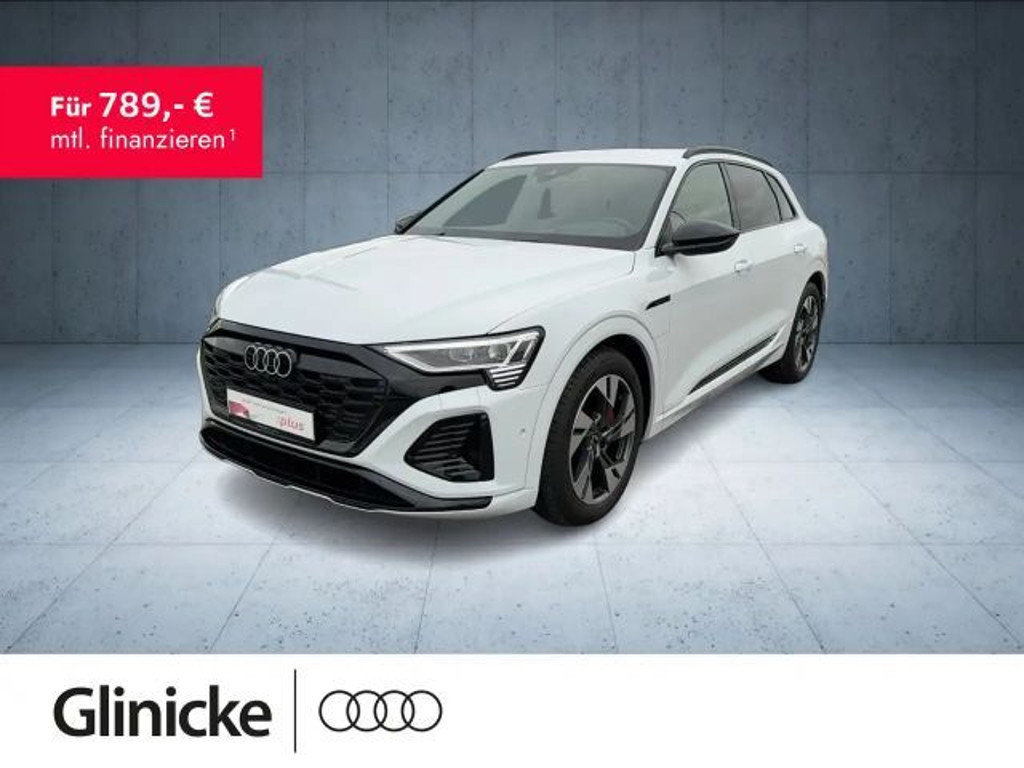 Audi Q8 e-tron Quattro S-Line 50