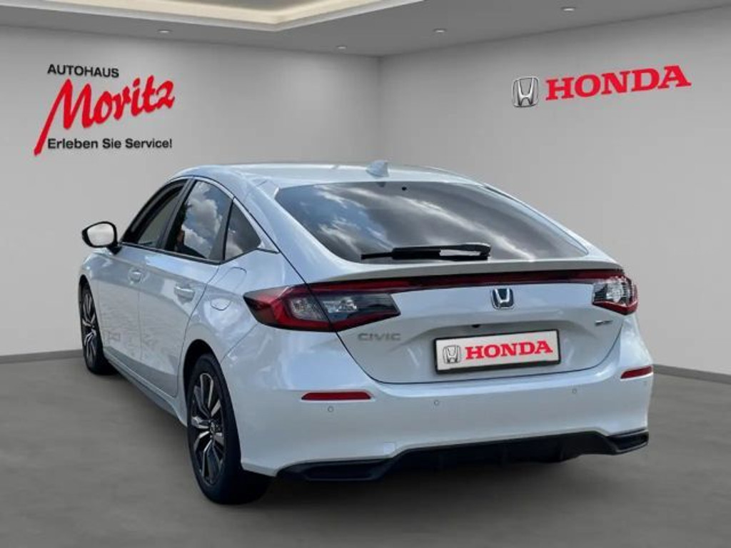 Honda Civic Elegance Hybrid 2.0 e:HEV