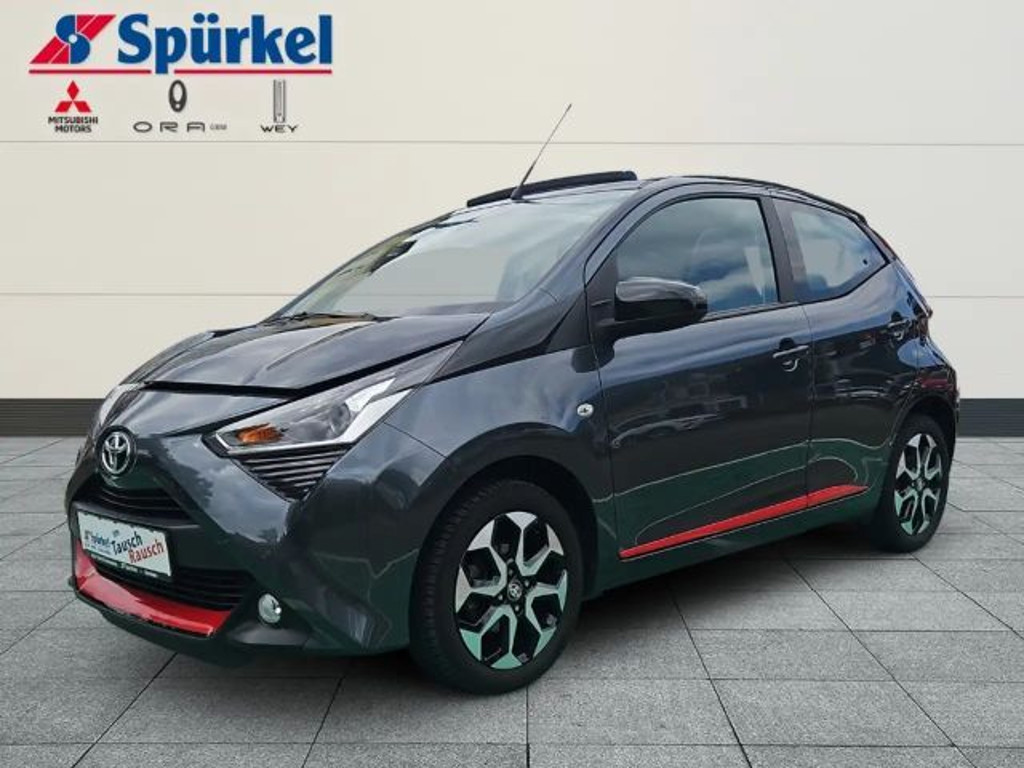 Toyota Aygo Hatchback 1.0 VVT-i X-sky