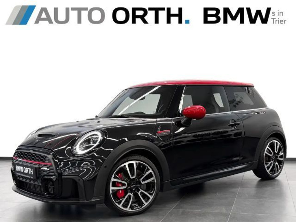 Mini John Cooper Works SP-AUT. PANO HUD KAMERA ACC HK