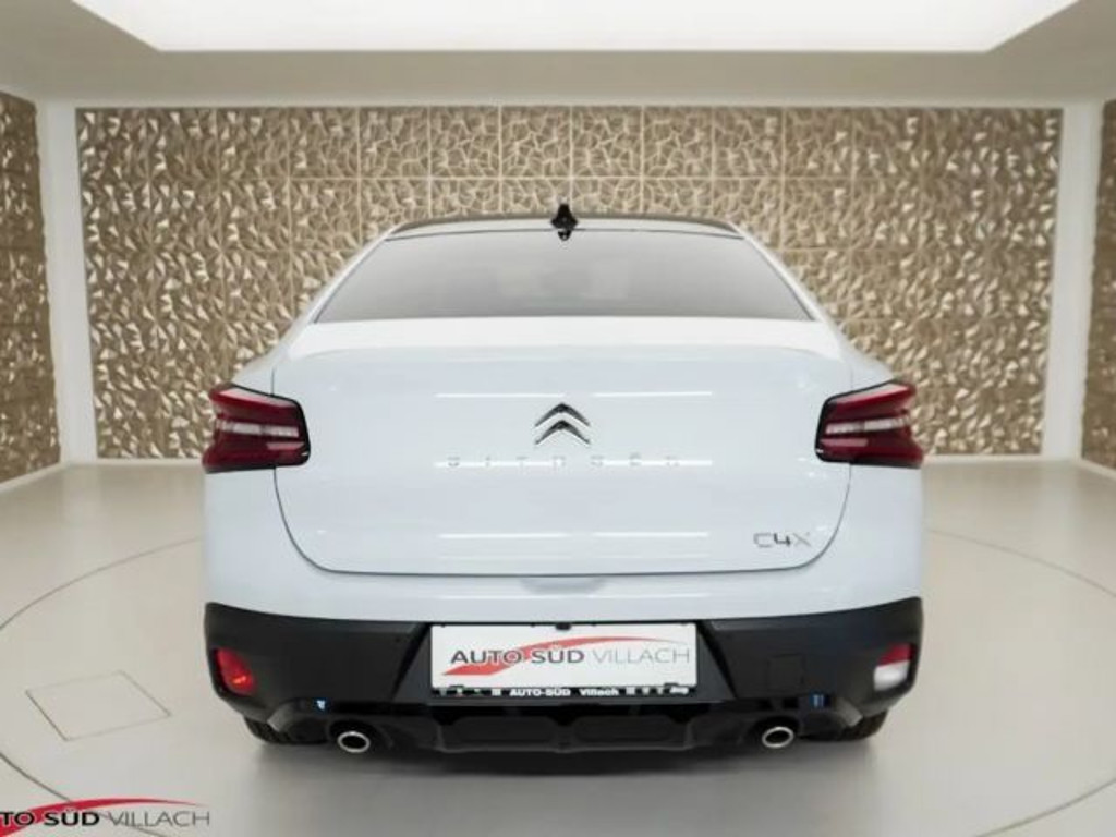 Citroën C4 X