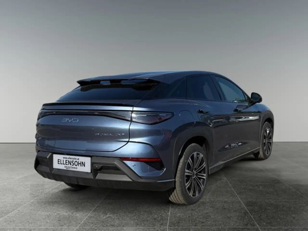 BYD Sealion 7
