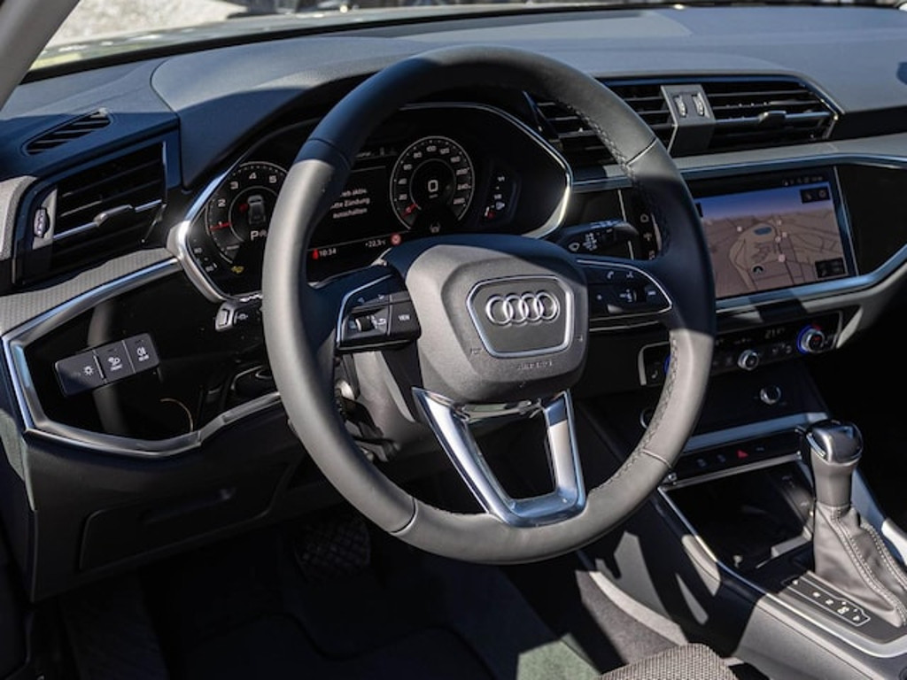Audi Q3 S-Tronic