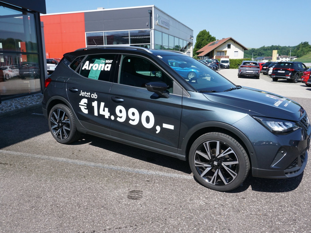 Seat Arona