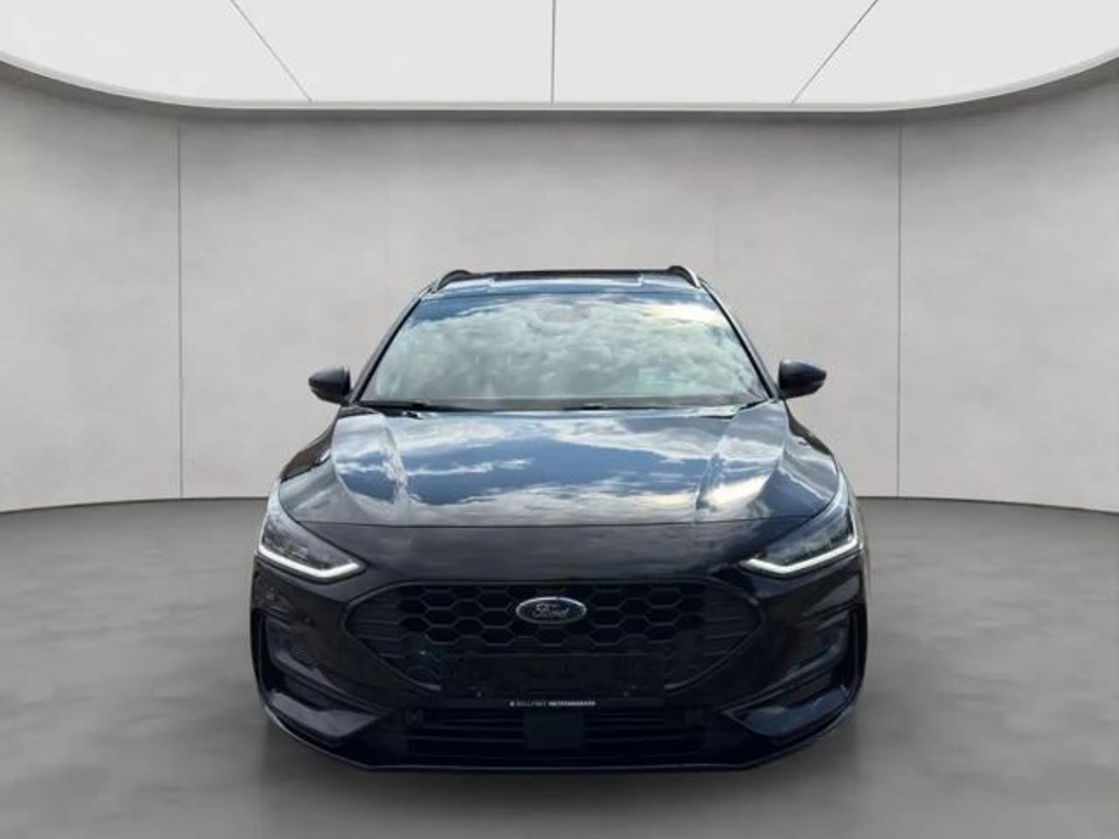 Ford Focus EcoBoost Wagon ST Line