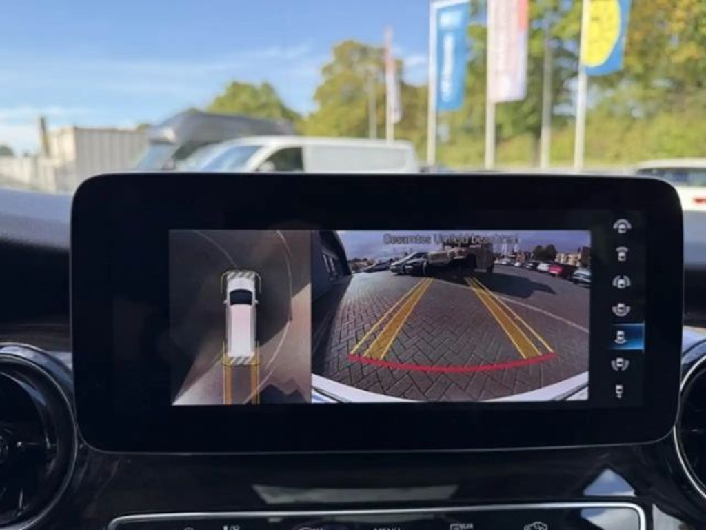 Mercedes-Benz Marco Polo