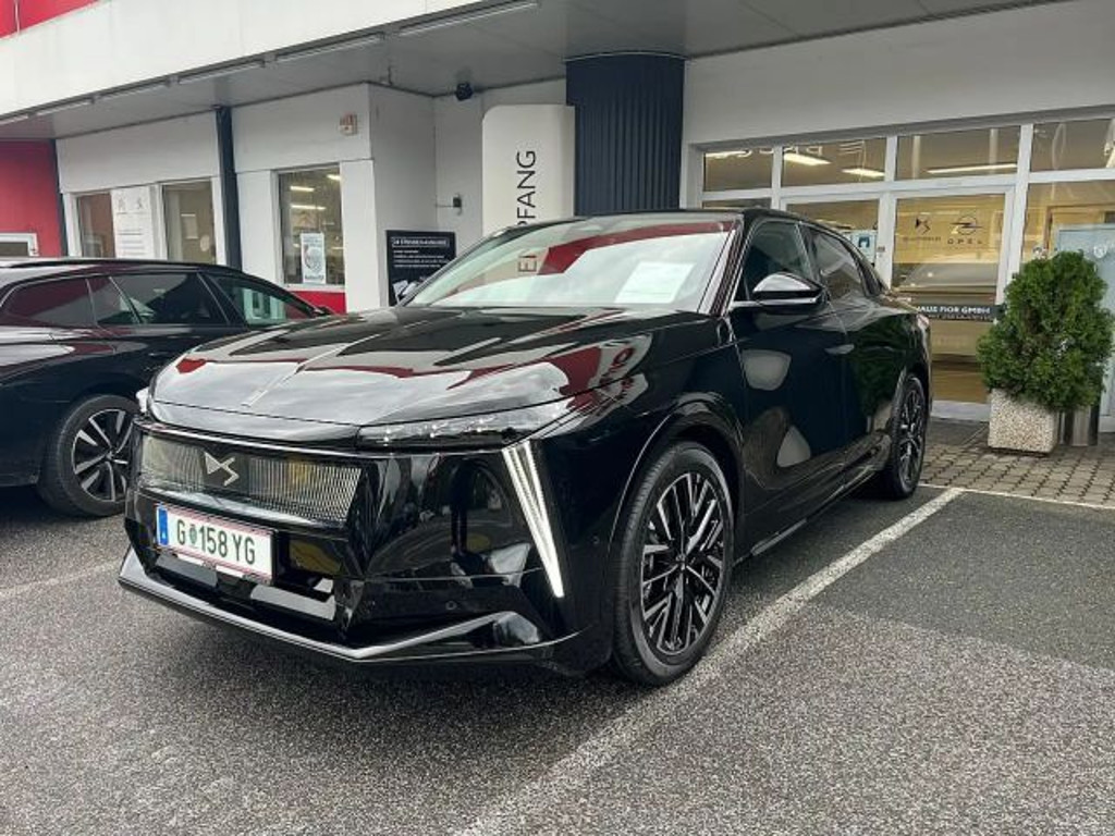 DS N°8 Étoile Voorwielaandrijving 73,7 kWh