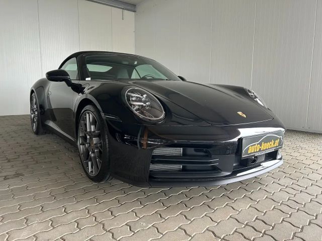 Porsche 992 Cabrio Carrera