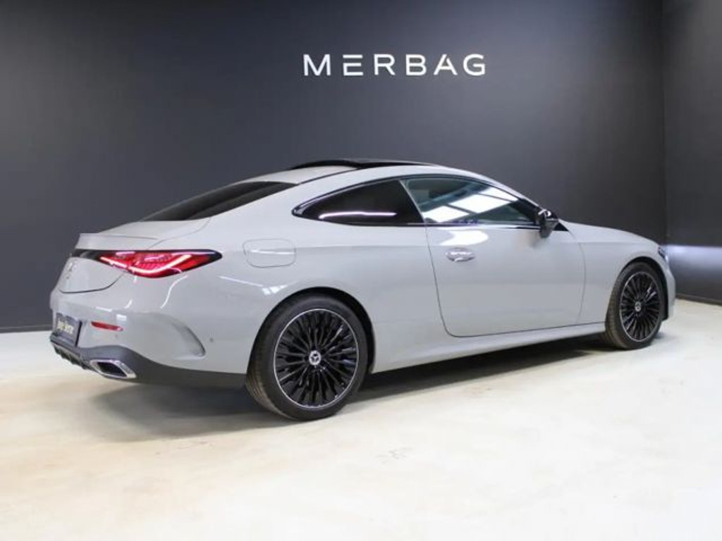 Mercedes-Benz CL CLE 450 4MATIC AMG Line