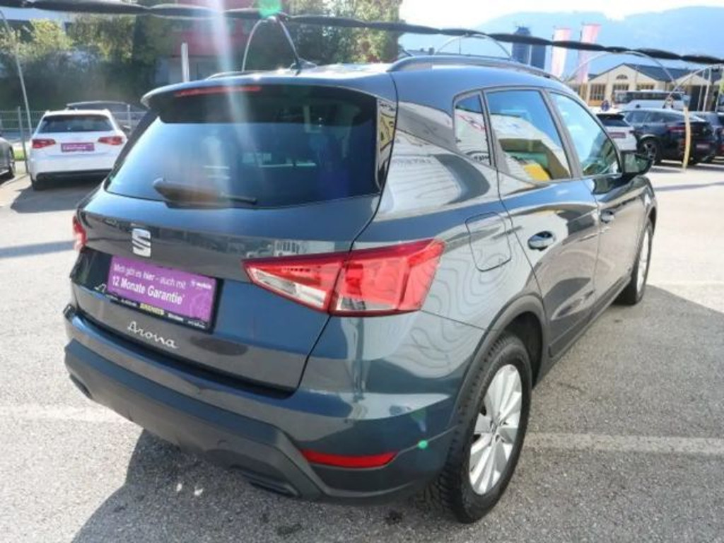 Seat Arona