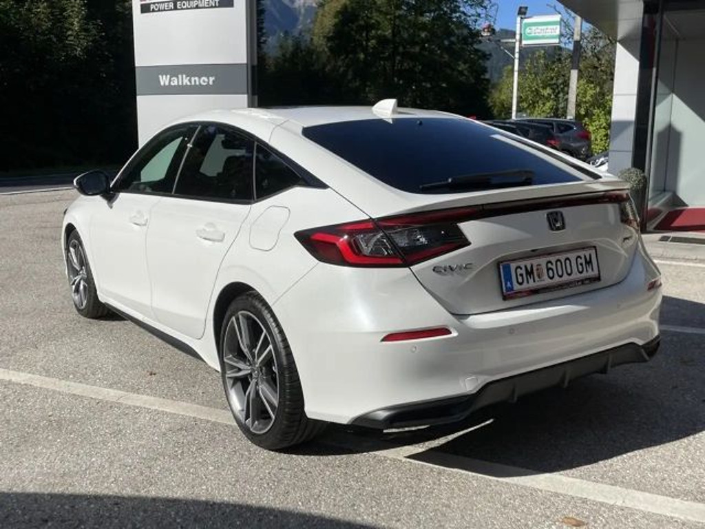 Honda Civic Hybrid Advance 2.0 i-MMD