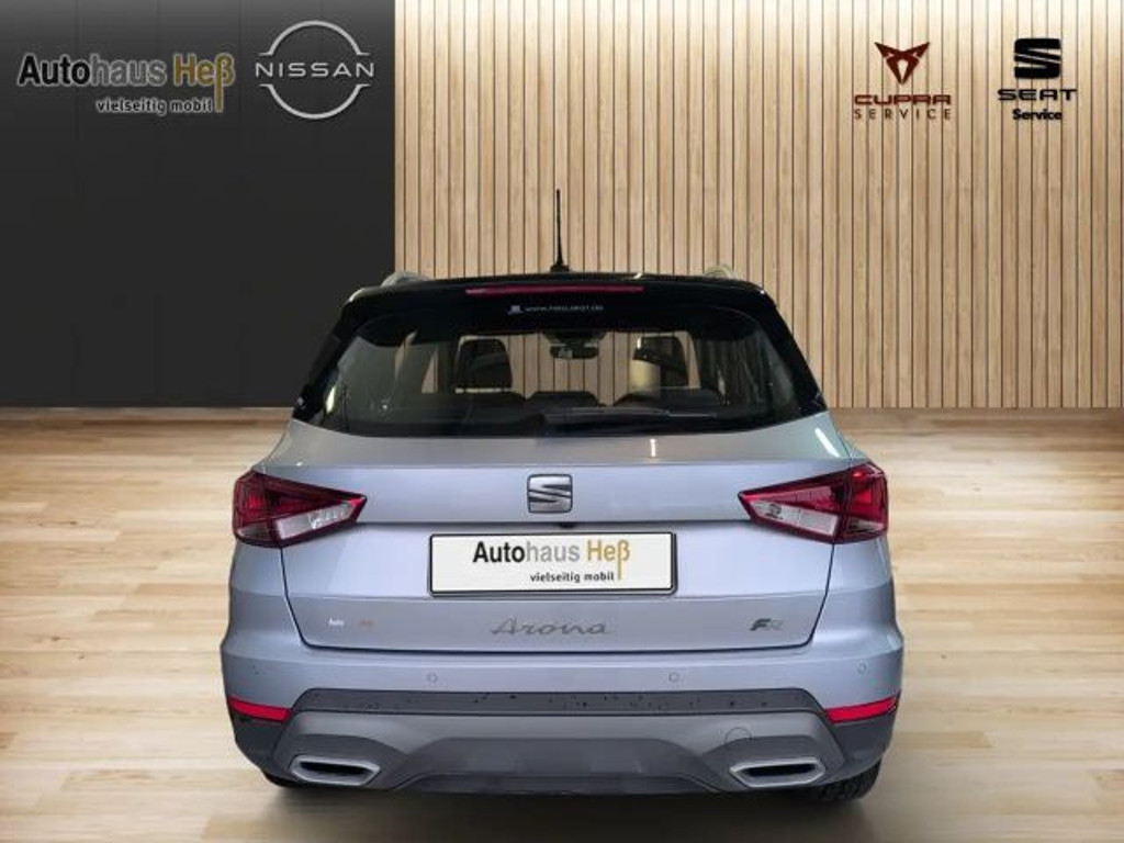 Seat Arona