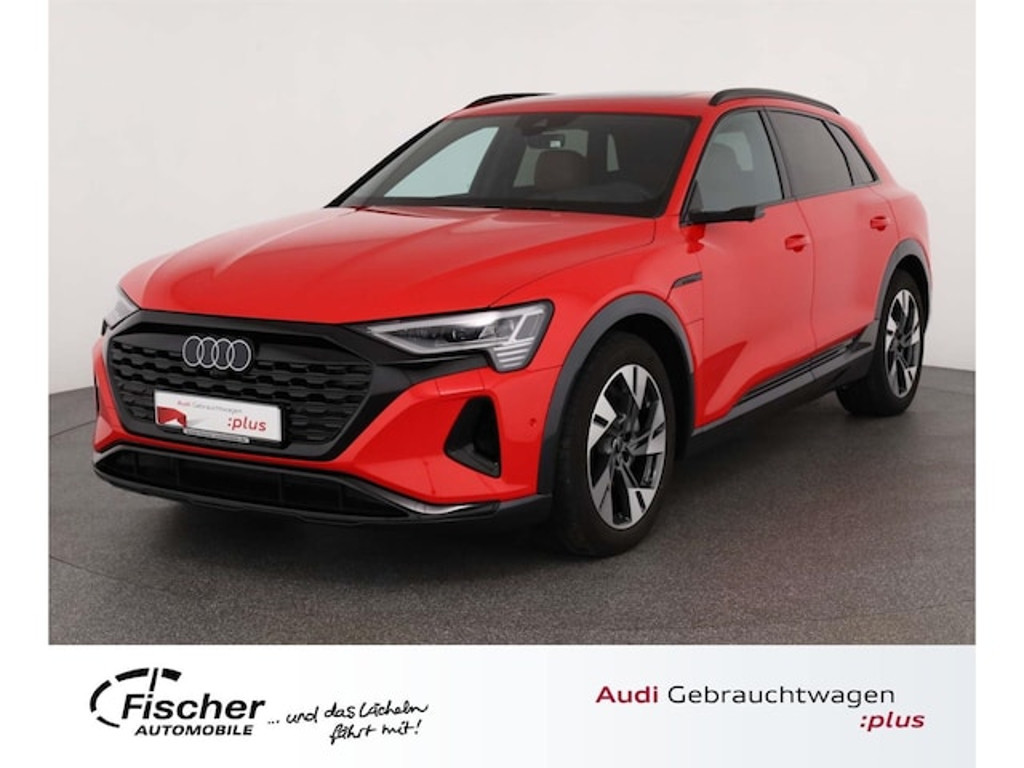 Audi Q8 e-tron Quattro 55
